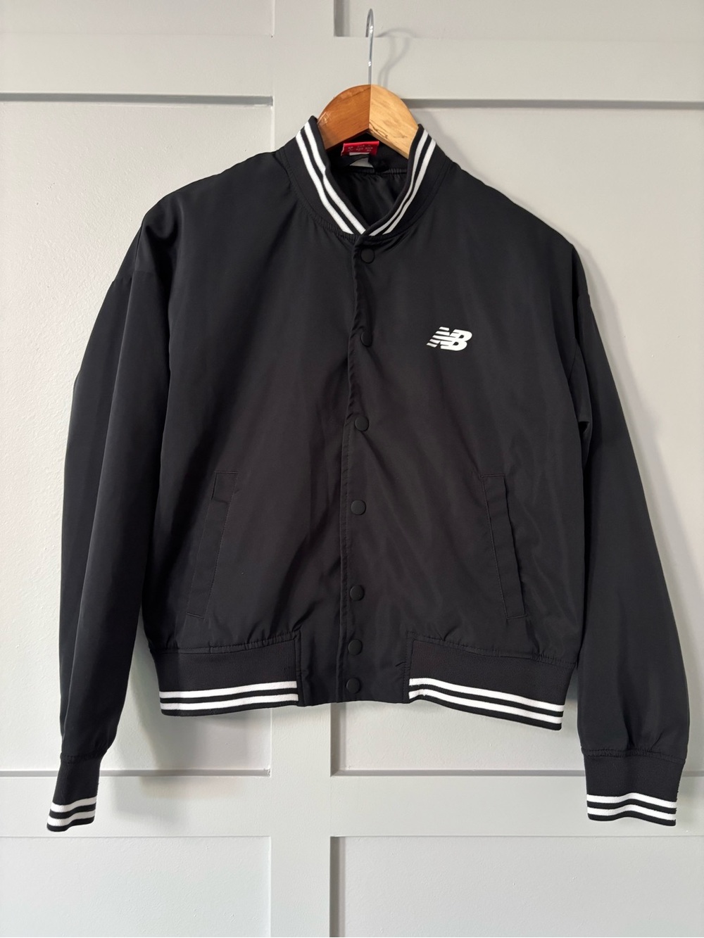 NWOT New Balance Women's Black Varsity Jacket - Picture 2 of 7